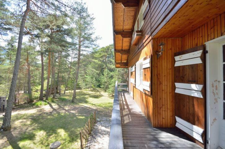 Large Riverside Chalet Near Gorges Du Verdon La Bastide  Zewnętrze zdjęcie